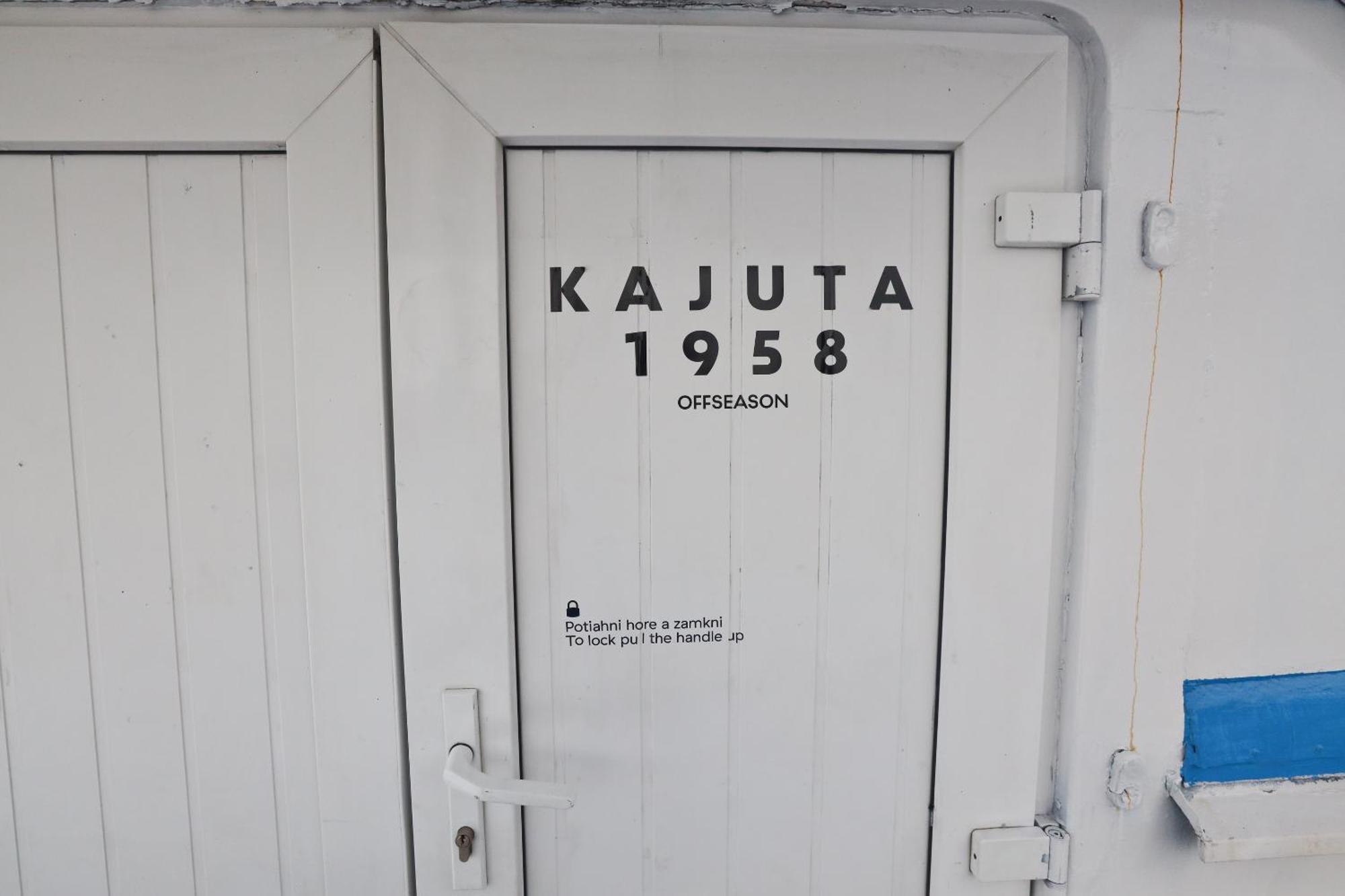 Unique Boat Apartments By Lake - Kajuta 1958 Námestovo 외부 사진